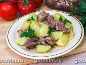 Душенина из баранины (тушеное мясо с картошкой)
