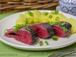 Сельдь в свекольном маринаде (из свежей сельди)