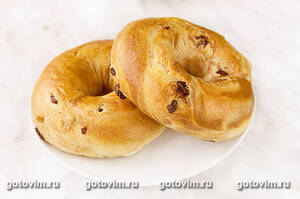 ����� � ������ (Raisins Bagle)