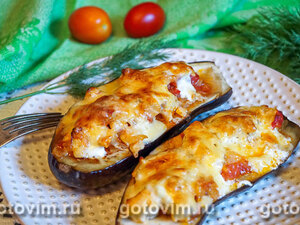 Баклажаны, фаршированные курицей и овощами