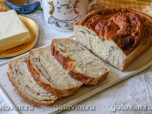 Хлеб слоеный с корицей и сахаром