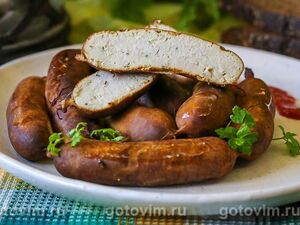 Домашние колбаски из индейки горячего копчения