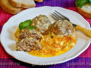 Мясные тефтели с пшеном и подливой, запеченные в духовке