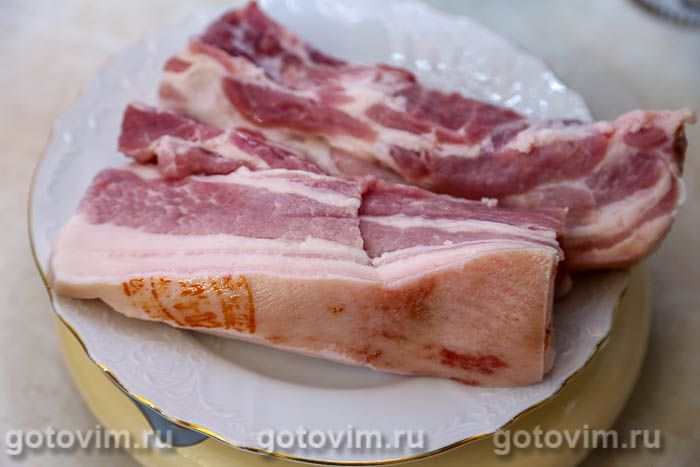 Соленая свиная грудинка в рассоле горячим способом — рецепт с фото