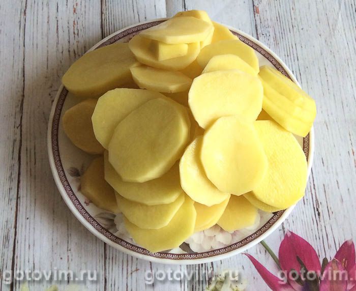 Кабачки, запечённые в духовке с картофелем, помидорами и сыром. Рецепт с фото
