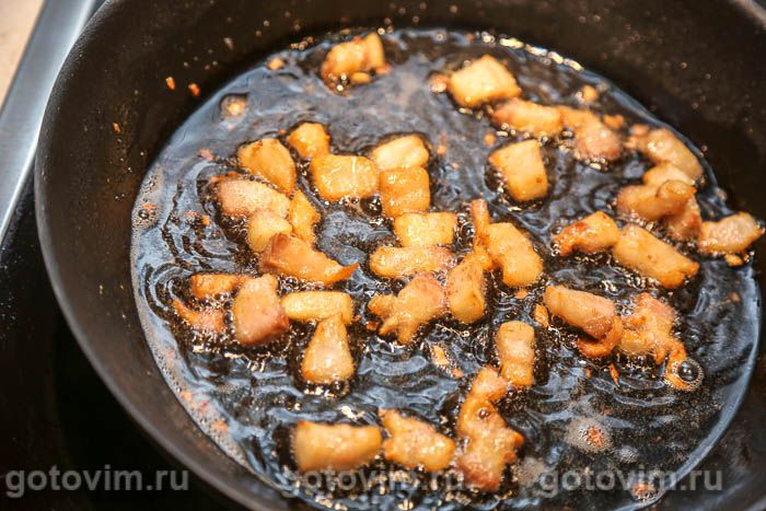 Жареный картофель с салом и луком на сковороде рецепт с фото пошагово - эталон62.рф