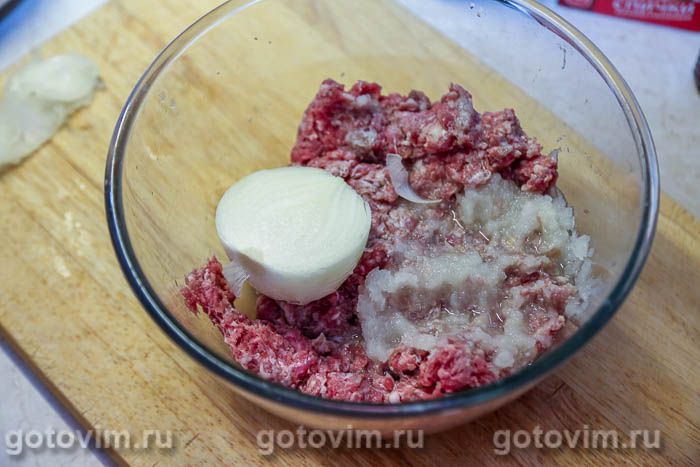 Запечённое мясо в картофельной шубке