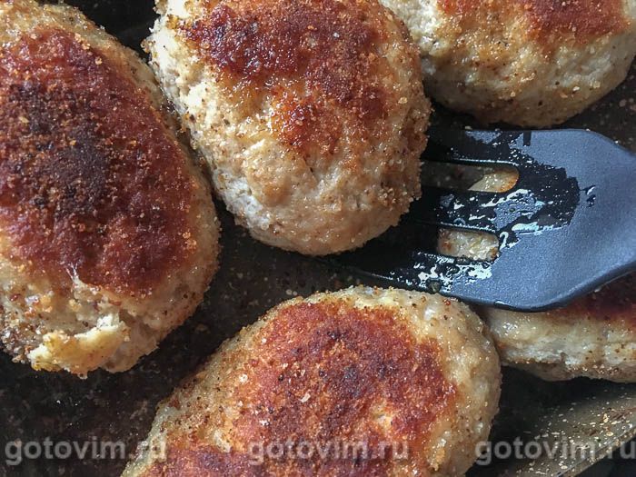 Постные котлеты из фасоли с грецкими орехами