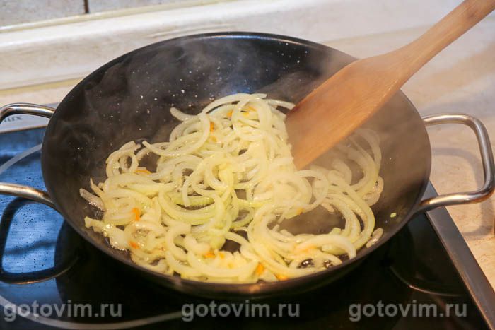 Макароны с морковью и луком на сковороде рецепт с фото пошагово