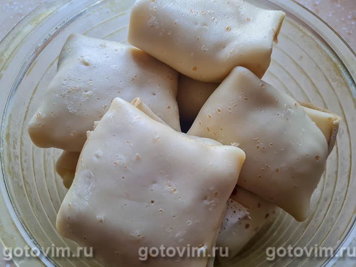 Блинчики с мясом и сметаной