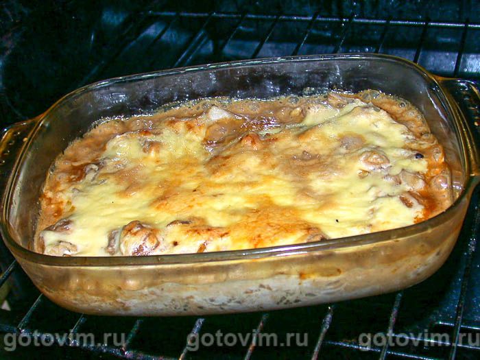 Мясо с маринованными грибами в духовке - пошаговый рецепт с фото на maxvi23.ru