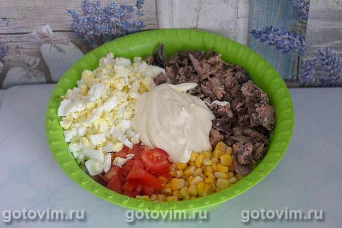 20 вкусных салатов с тунцом, которые удивят ваших гостей