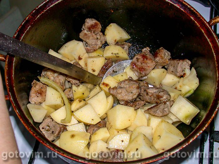 Рагу из говядины с овощами