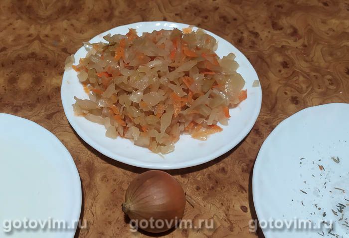 Салат из куриных желудков с яйцом и огурцами