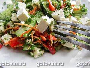 Салат с курицей и сыром - рецепт с фото | ростовсэс.рф