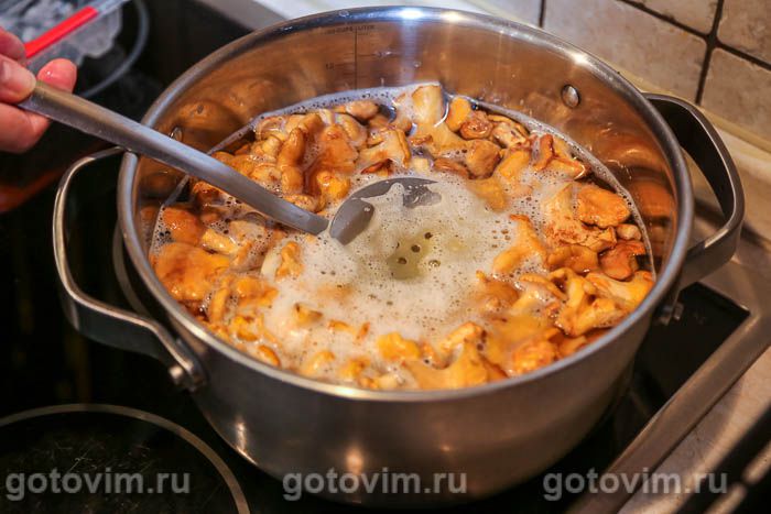 Рецепт Куриный суп-пюре с рисом и грибами в мультиварке