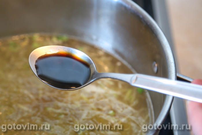 Холодный суп из зеленой редьки, огурца и хрена