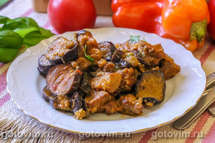 2. Свинина с болгарским перцем на сковороде