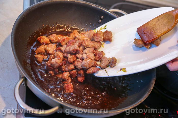 Варёная свинина по-китайски с чесночным соусом